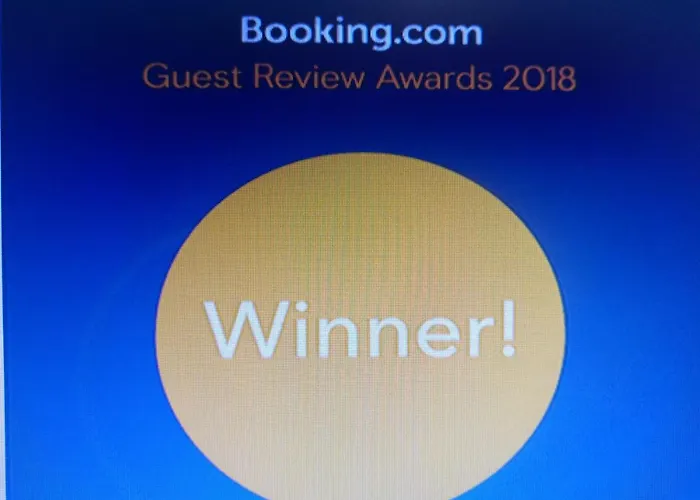 Bandera 37 центр вокзал неподолік Lwów