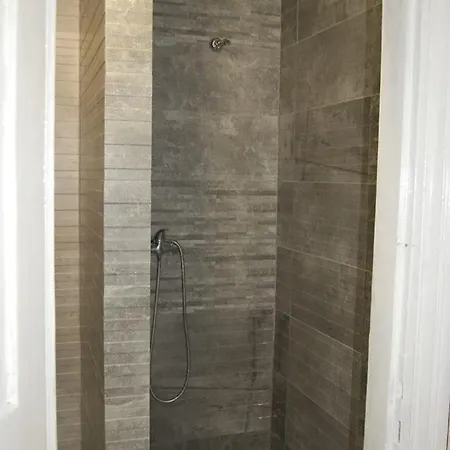 On Stepana Bandery 37 постійне електропостачання Apartment *